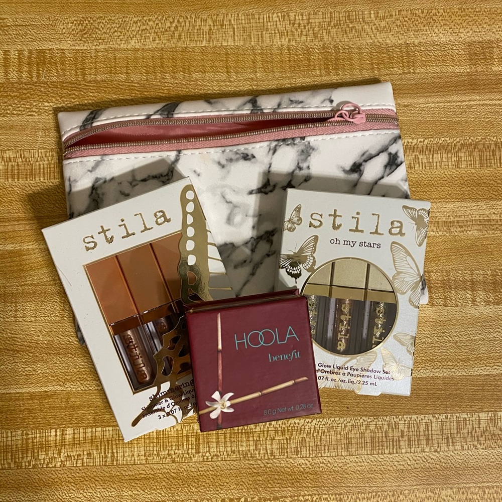 Brand new 👀👀 Makeup Bundle